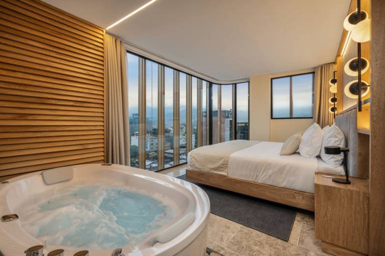 LIN Hotel Junior Suite 503