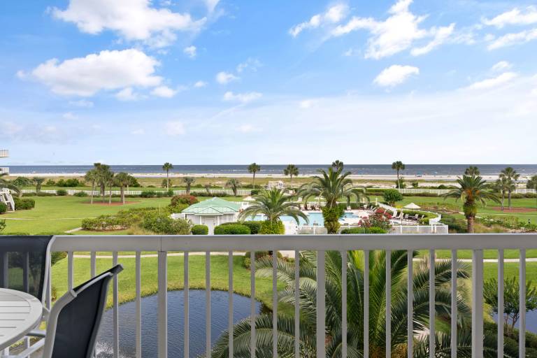 St. Simons Grand 214 - 1400 Ocean Blvd — photo 3