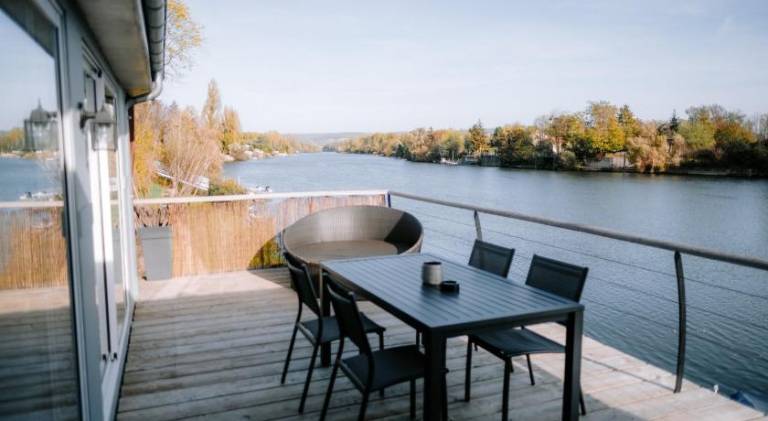 Fully equipped beautiful house with yard, terrace & barbeque | Pet-friendly — photo 3