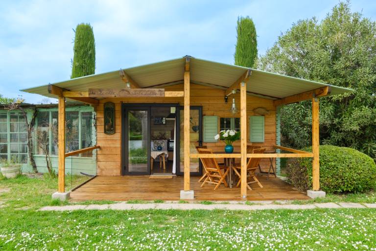 Chalet 'Les Iris' with private pool, shared terrace, and air conditioning — photo 3
