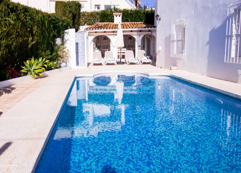 Fully equipped spacious villa with terrace, garden & barbecue | Pets allowed — photo 2
