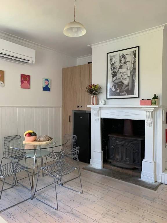 Cottage Creswick