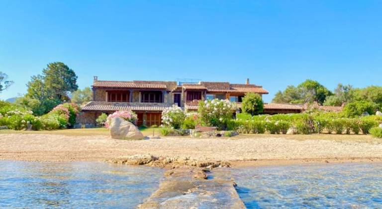 Holiday apartment with 2 rooms for 6 persons — photo 4