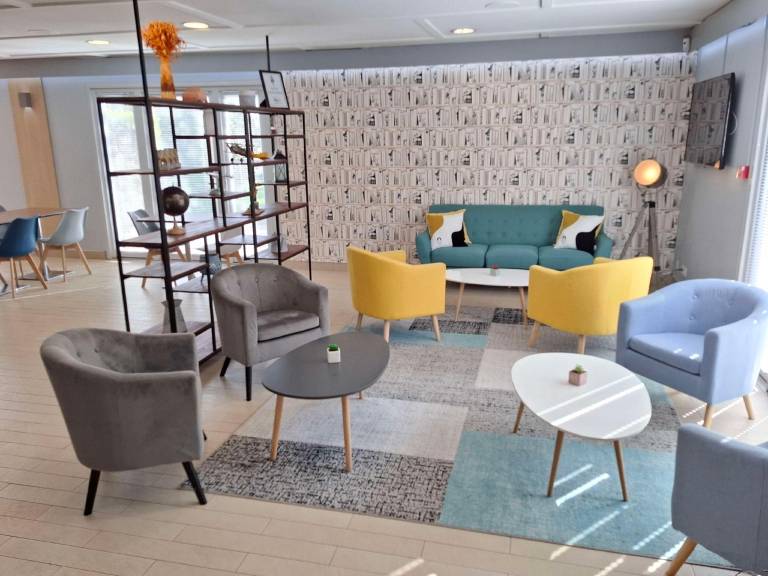 Campanile Versailles Buc Hotel — photo 3