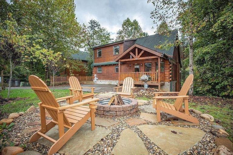 Cabin  Gatlinburg