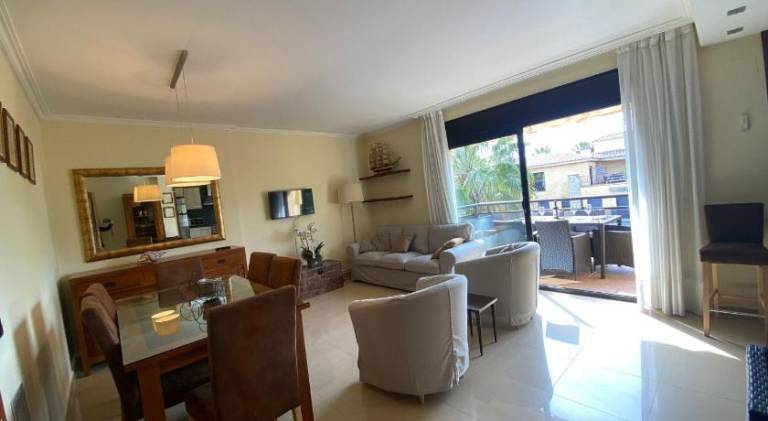 Apartment with pool | Pets allowed — photo 2