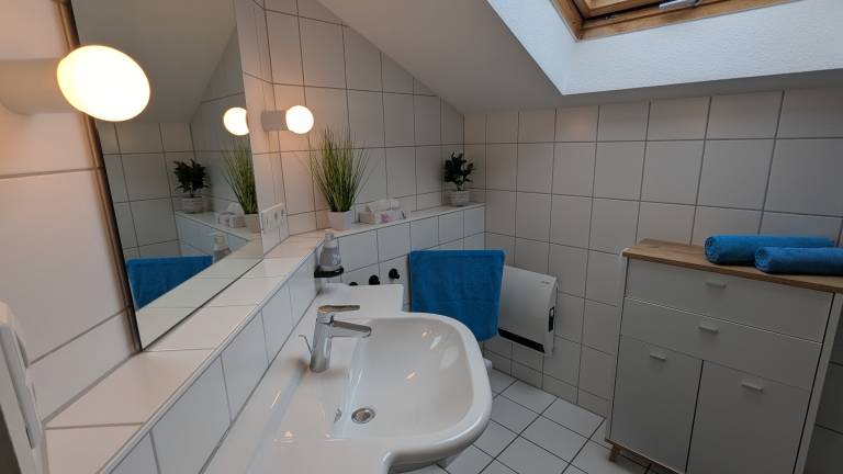 Family-friendly beautiful condo with garden & BBQ | Garden view | Pets are welcome — photo 5