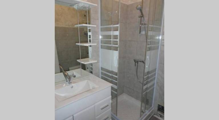 Apartment with 1 room for 5 persons — photo 2