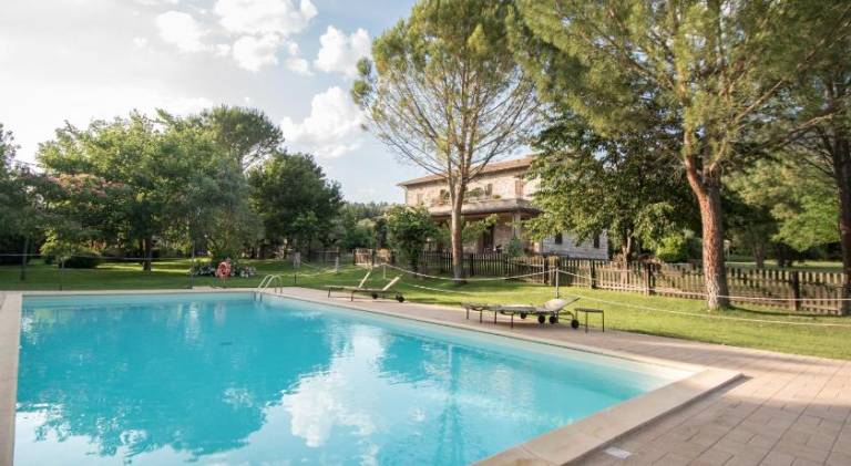 Farm with garden, pool & patio in Assisi
