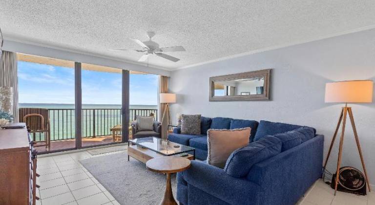 House with pool | Pet-friendly in Daytona Beach Shores, FL