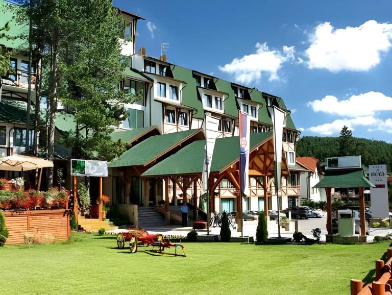Mona Plaza Zlatibor in Zlatibor