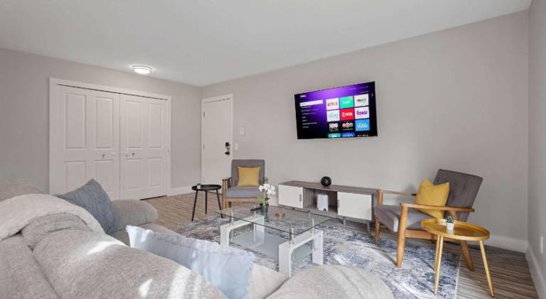 Wonderful rental apartment | Suitable for remote work | Dogs allowed — photo 2