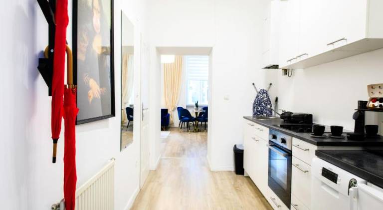 Apartment with 1 room for 4 persons — photo 4