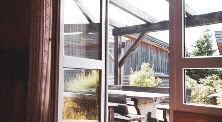 Vacation home with patio & barbeque | Next to the ski | Dogs allowed — photo 3