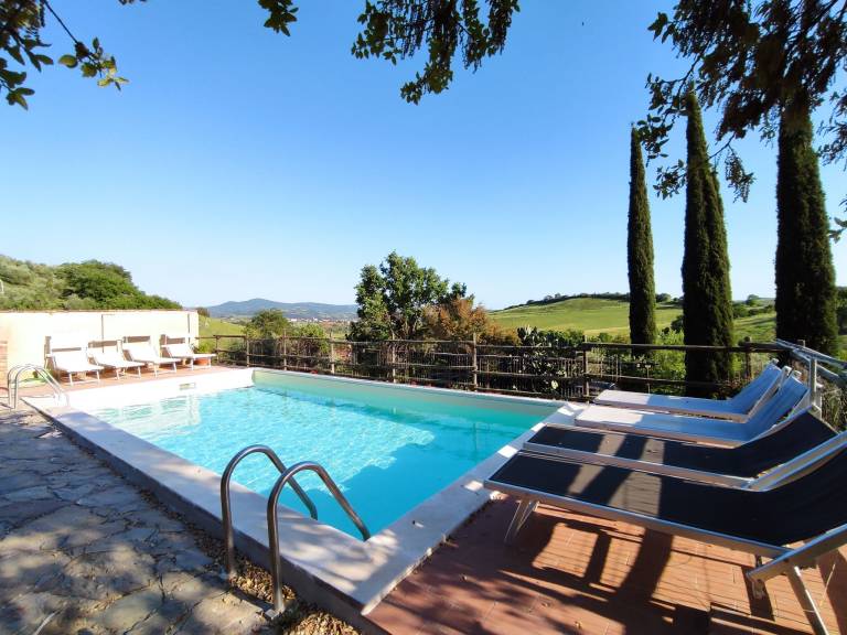 House with patio, BBQ & pool | Nature view — photo 2