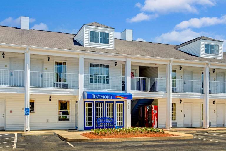 Baymont by Wyndham Smithfield in Smithfield, NC