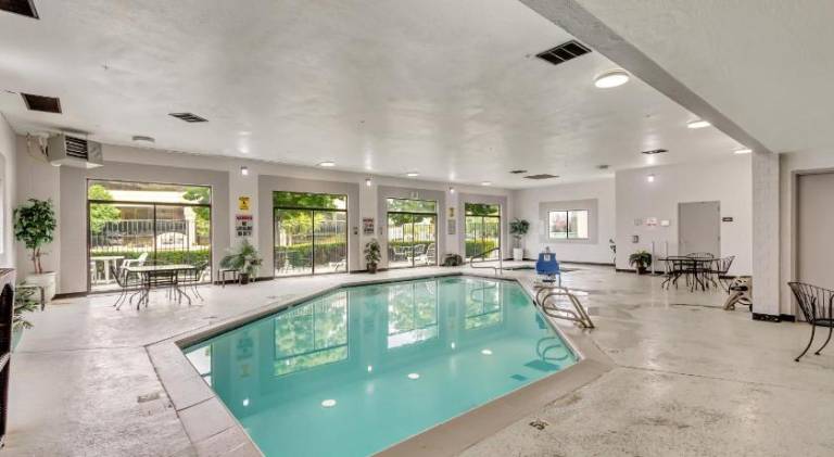 Quality Inn & Suites Murray – Salt Lake City South — photo 5