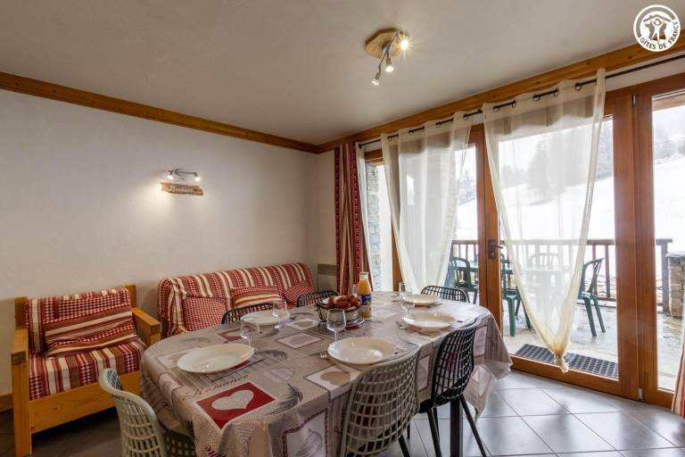 Gite with terrace — photo 4