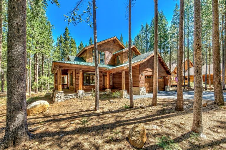 Cabin Donner Lake