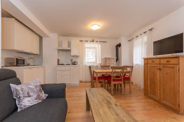 Holiday apartment with 3 rooms for 6 persons — photo 3