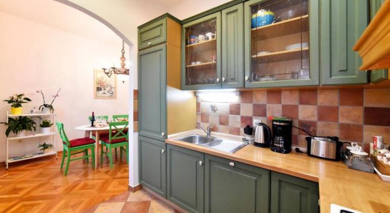 Rental apartment with 2 rooms for 6 persons in Zagreb
