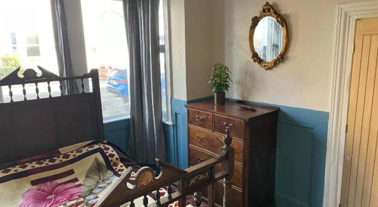 PERiVALE LODGE in Folkestone