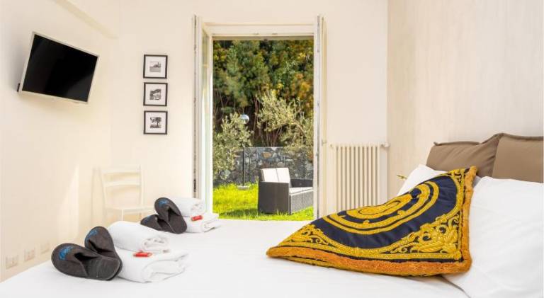 House with garden | Suitable for remote work in Lavagna