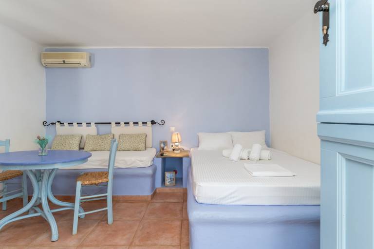 Apartment '5' with Sea View, Wi-Fi and Air Conditioning — photo 3