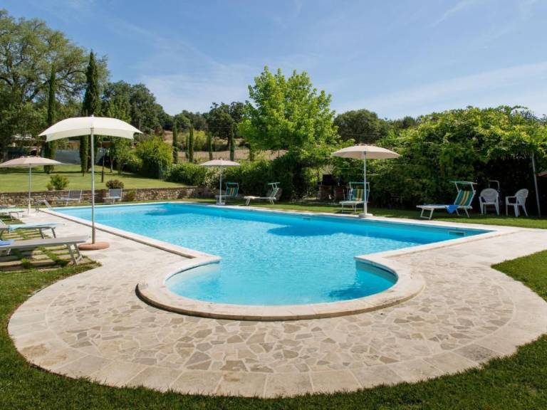 Fully equipped house with yard, private pool & barbeque | Nature view | Pet-friendly — photo 4