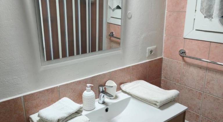 Apartment with 1 room for 3 persons — photo 2