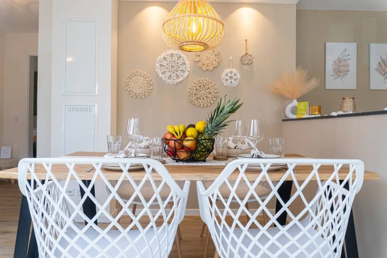 Holiday apartment with yard, patio & grill | Garden view — photo 4