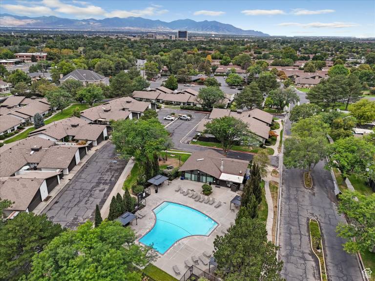 Child-friendly lovely condo with pool & patio | Pets are welcome — photo 4