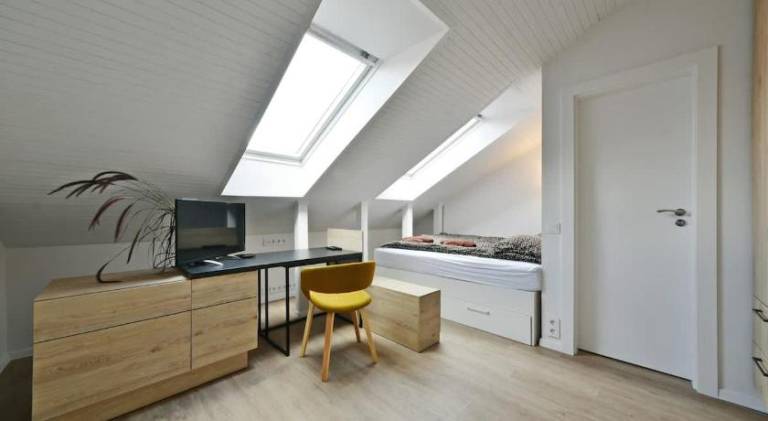 Domillion 2bdr 2bath on Vokieciu w parking V1020A in Vilnius