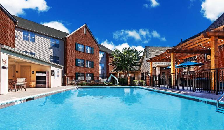 Homewood Suites by Hilton Greensboro — photo 3