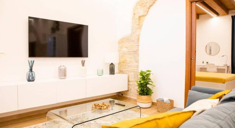 Holiday apartment with 2 rooms for 6 persons — photo 2