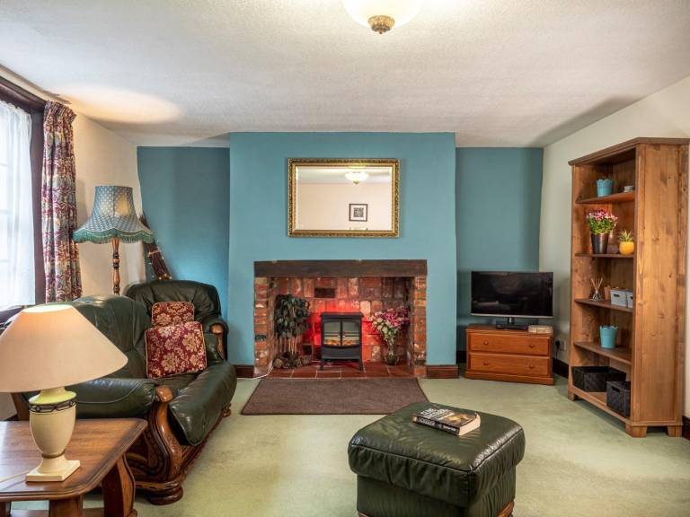 Beautiful cottage with yard | Dogs allowed — photo 2