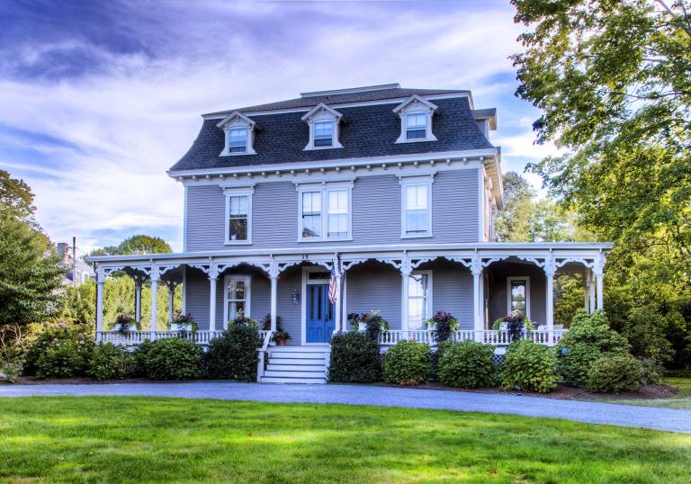 House Little Compton