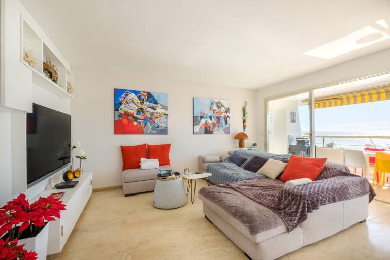 Apartment 'Marina Baie Des Anges' with Sea View, Wi-Fi and Air Conditioning — photo 5