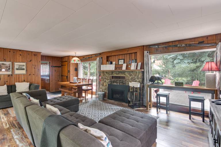 Charming Idaho Springs Retreat on Chicago Creek! — photo 3