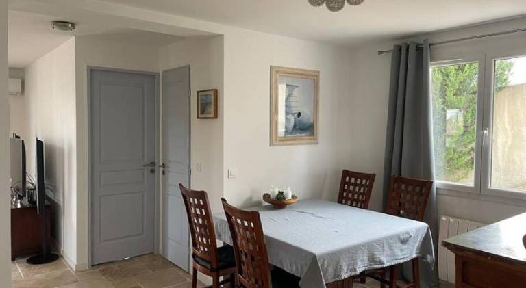 Apartment with 2 rooms for 4 persons — photo 4