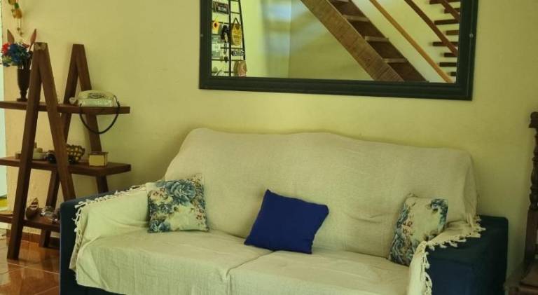 House with pool — photo 2