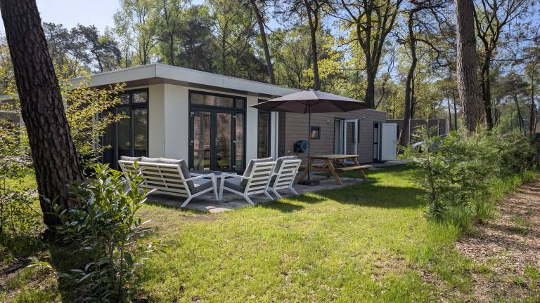 Chalet mit Garten, Whirlpool und Terrasse | Naturblick