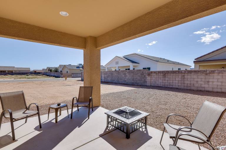 House  Kingman