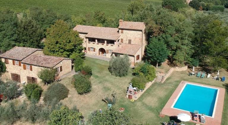Charming farm with barbecue, garden & pool | Pets are welcome — photo 3