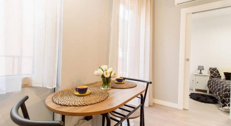 Apartment | Next to Cathedral-Basilica of Our Lady of the Pillar | Pets are welcome — photo 5