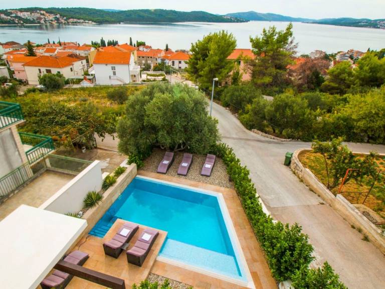 Pleasant apartment with patio, pool & garden | Nature view | Next to the beach | Pet-friendly — photo 2