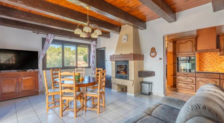 Villa with pool in Gemenos