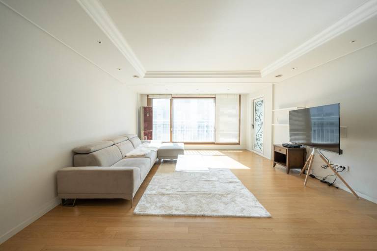 Apartment Gangnam-gu