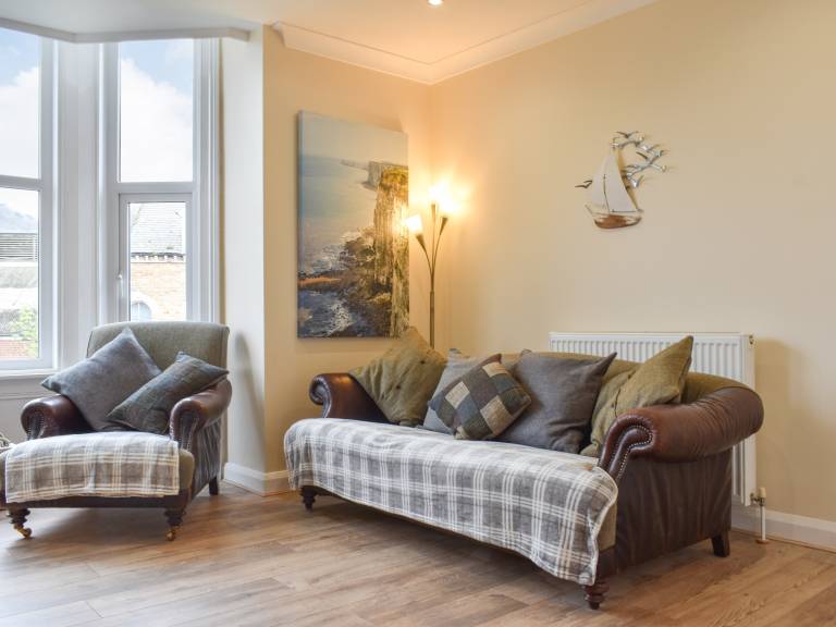 Cottage | River view — photo 2