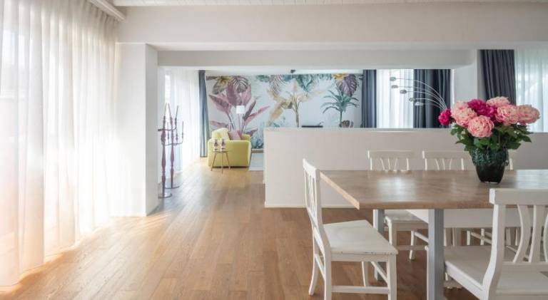 Big holiday apartment | Pets are welcome — photo 2